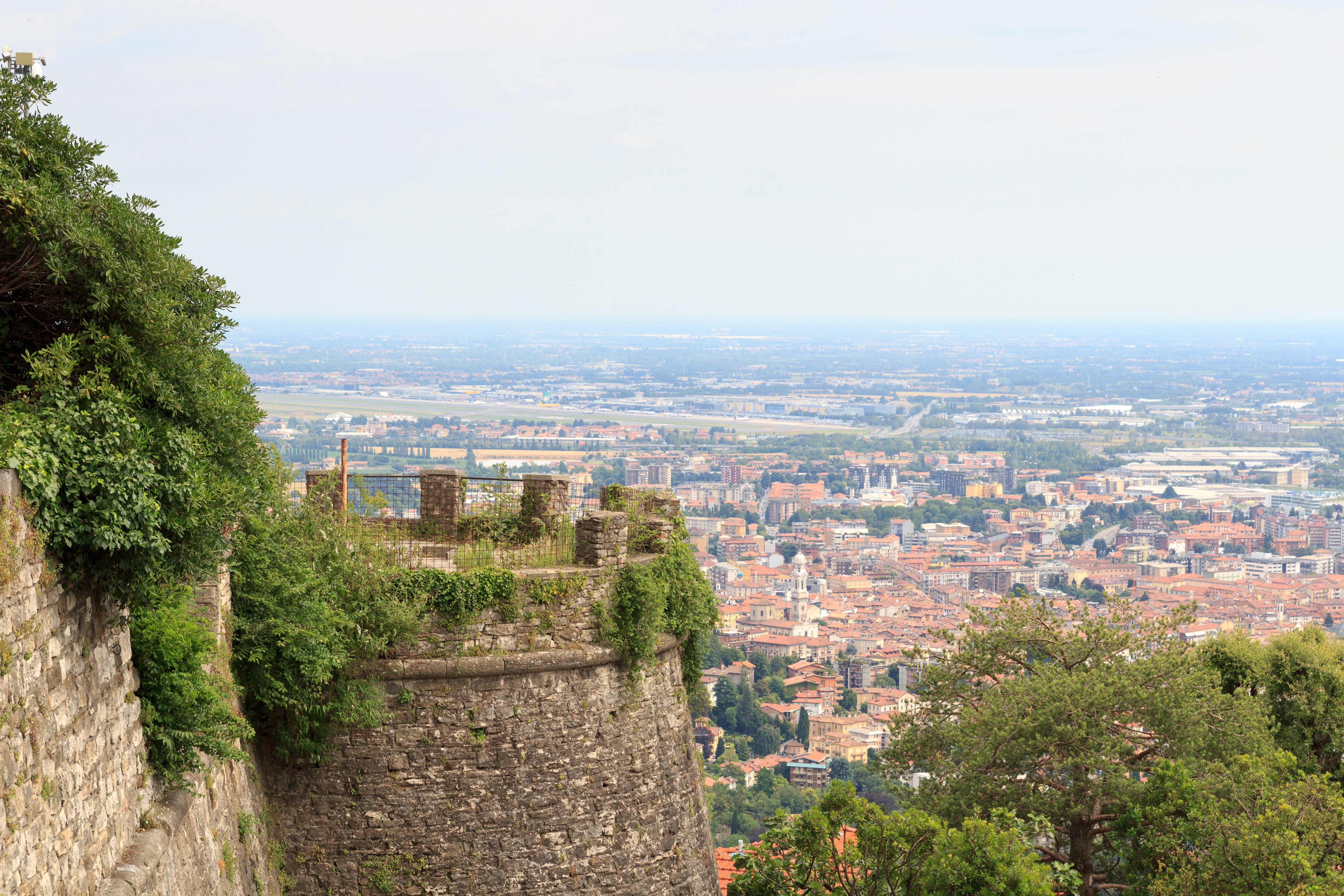 Visit Castello di San VIgilio - Bergamo in Bergamo | Live the World, image size:5184x3456