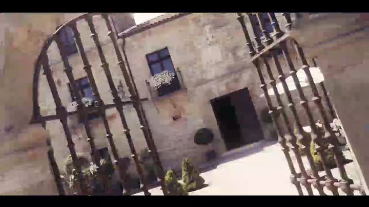 Maria Cristina Bridge Stroll